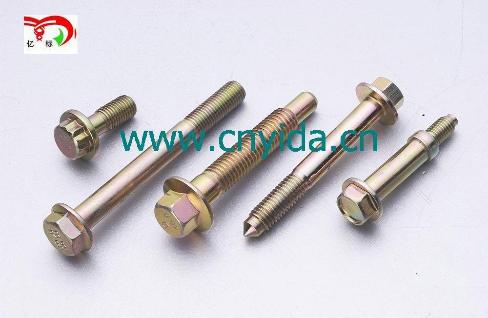 Stud Axle