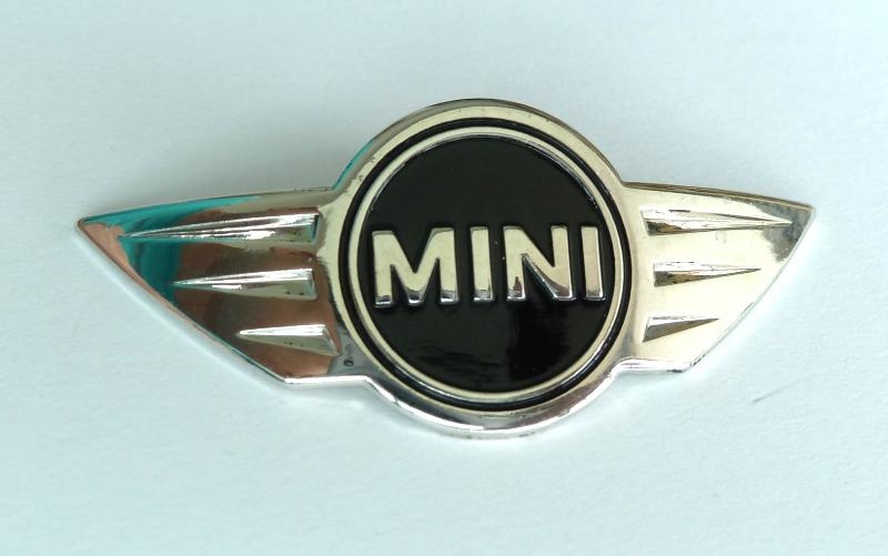 合金商标名牌 - SND102033 - SEE (香港 生产商