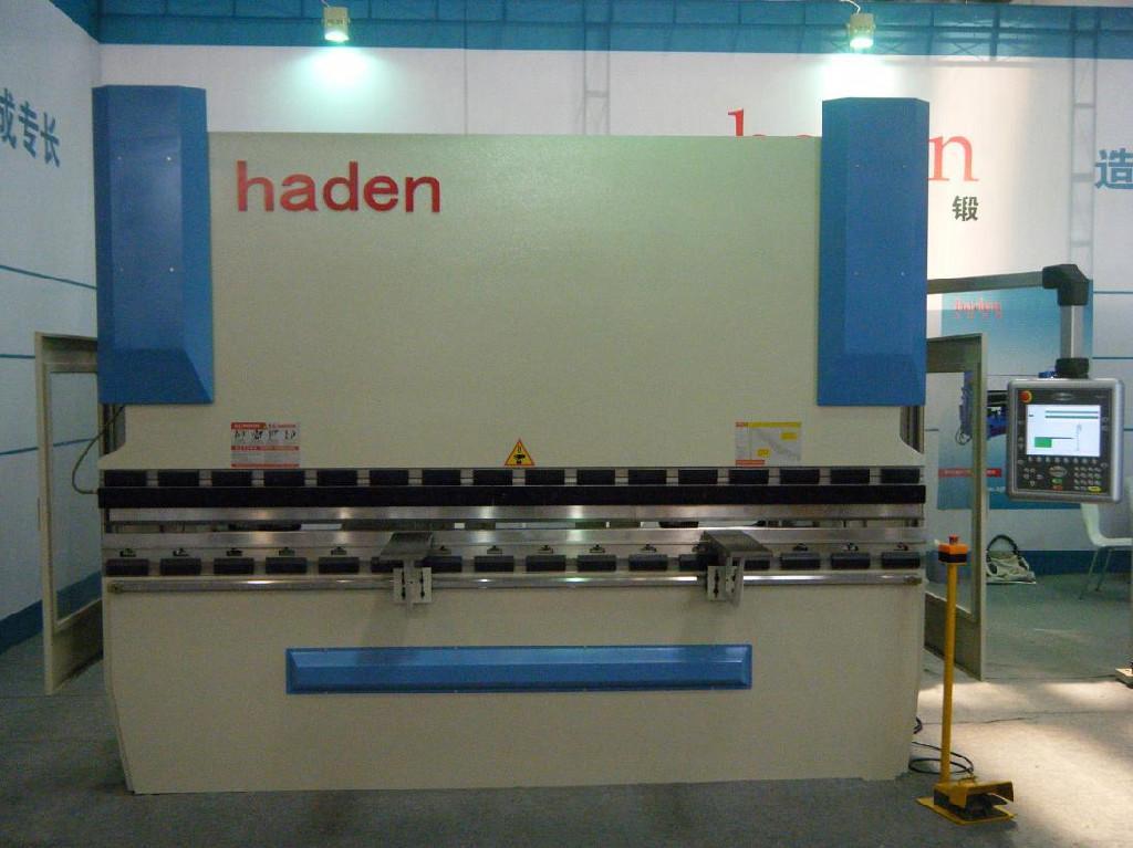 电液伺服同步数控折弯机 - WE67K - 北京华锻