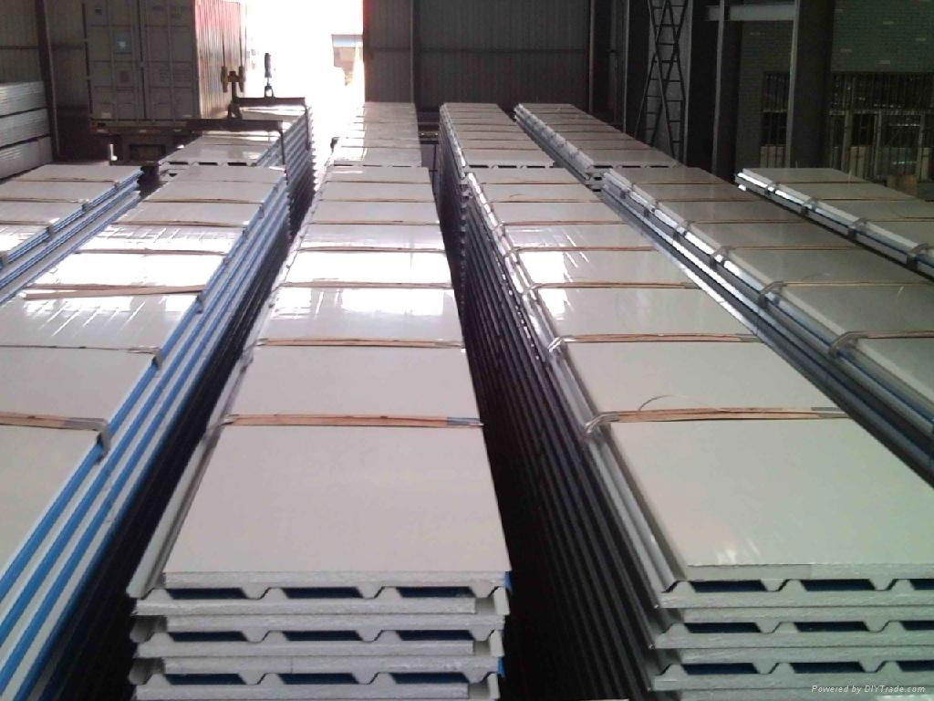 Sandwich Panel Walls