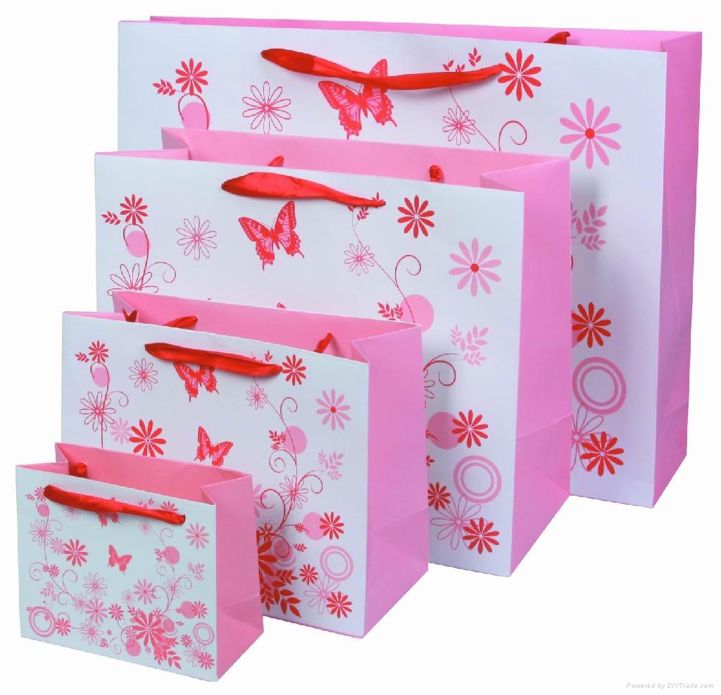 Ivory Gift Bags