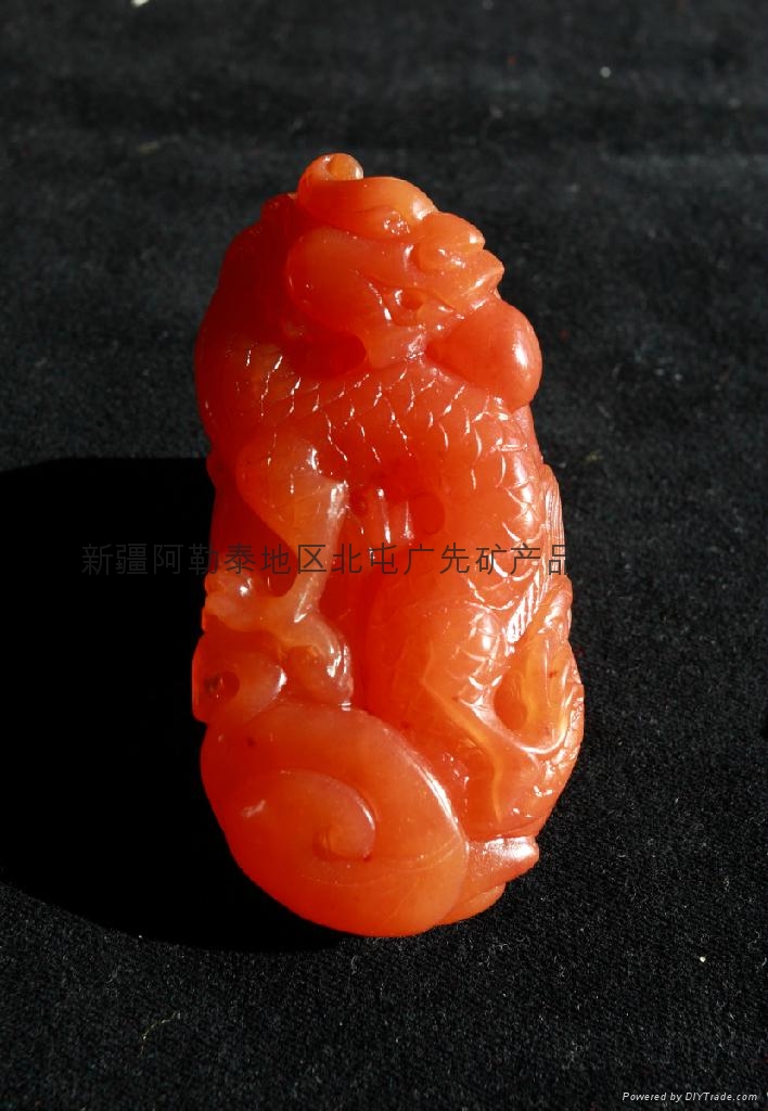 新疆戈壁彩玉-+A+-+广先(中国新疆维吾尔自治