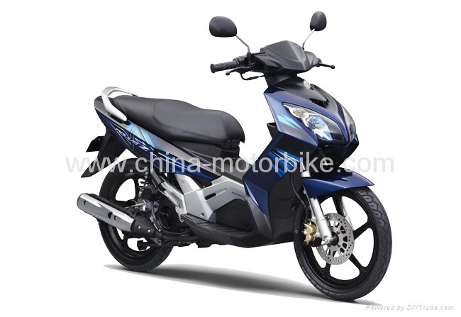China Motos Scooter 125T Nouvo Z