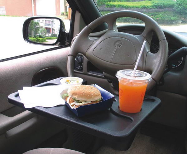 Steering_Wheel_Desk.jpg