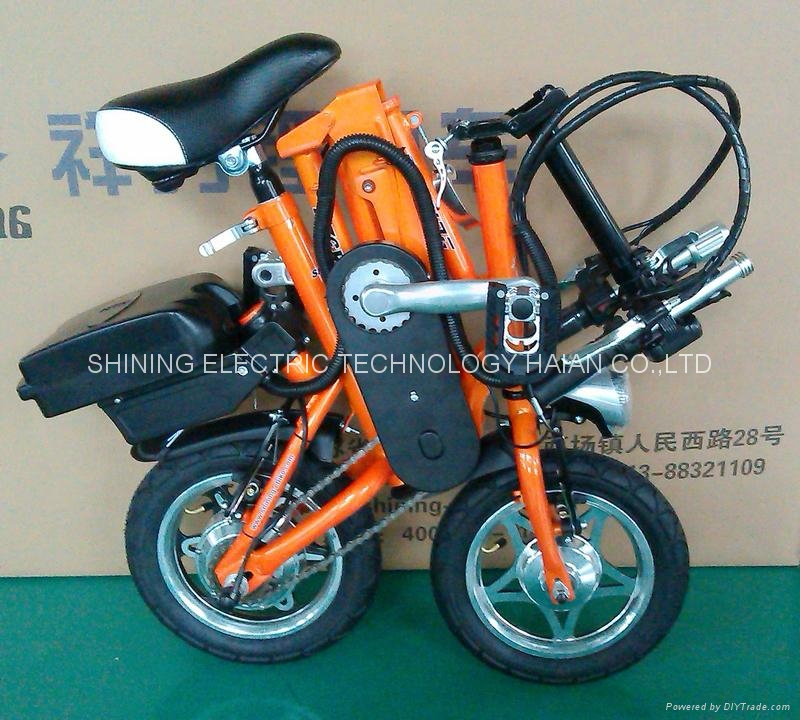 摩托折叠屏专利曝光:可加热修复屏幕折痕