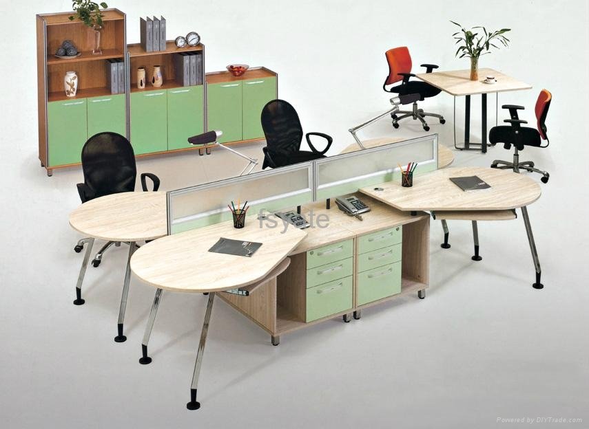 http://img.diytrade.com/cdimg/1989513/30049803/0/1352174297/latest_design_wooden_office_furniture.jpg
