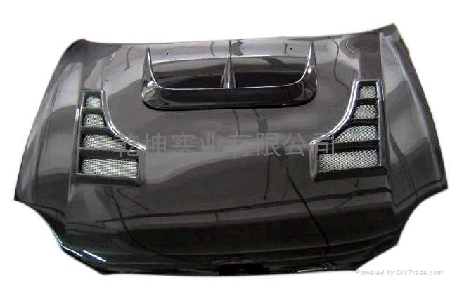 subaru bonnet cast