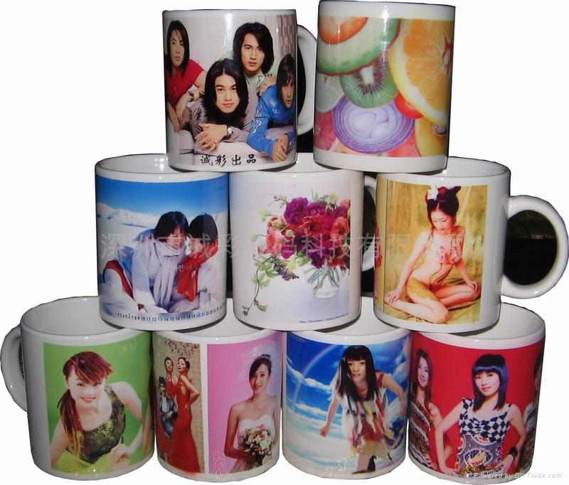 马克杯-举牌piku_现场制作马克杯