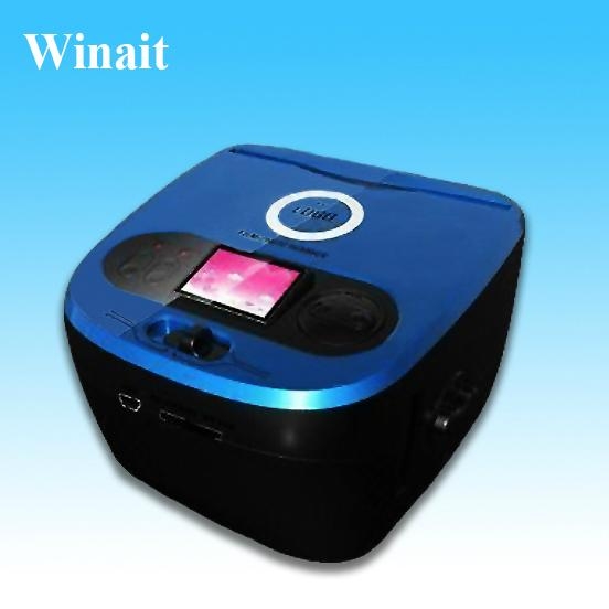 Multimedia Scanner for Films, Photos and Cards with Built-in 32MB Flash Memory Multimedia Scanner for Films, Photos and Cards with Built-in 32MB Flash Memory