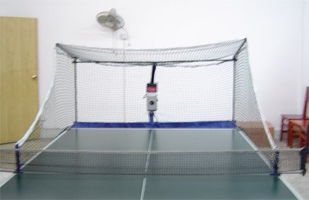 智能式乒乓球发球机 - FQZ - 小飞豚 (中国 湖南