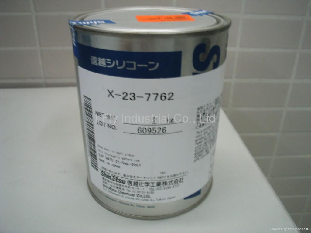 ShinEtsu_X-23-7762_thermal_grease.jpg