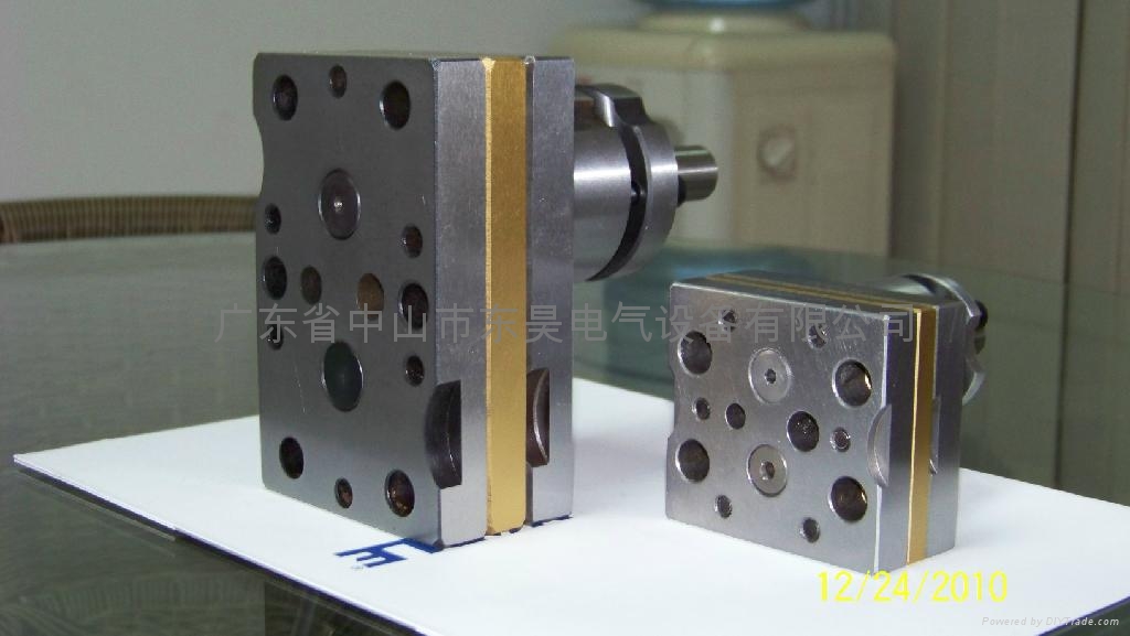 供应高精度耐腐耐磨齿轮计量泵