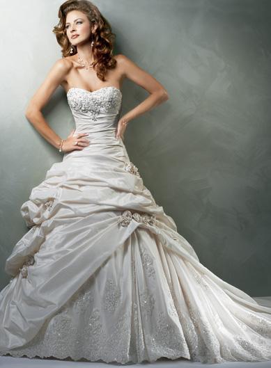 Ky&apos;s Designs Wedding and Formal Gowns | Facebook