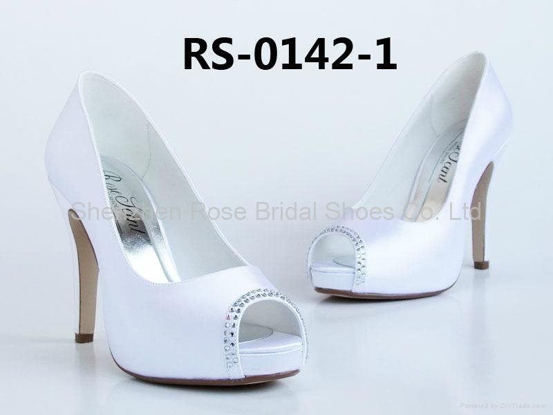 dyeable bridal shoes