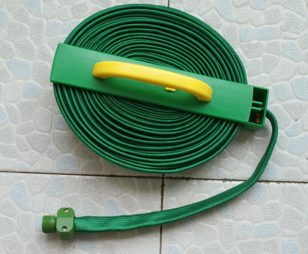 Flat Garden Hose Reel with Canvas