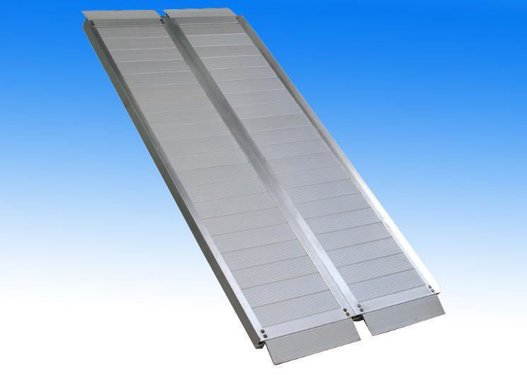 Aluminum Wheelchair Ramp/Aluminum Pet Ramp/Dog Ramp