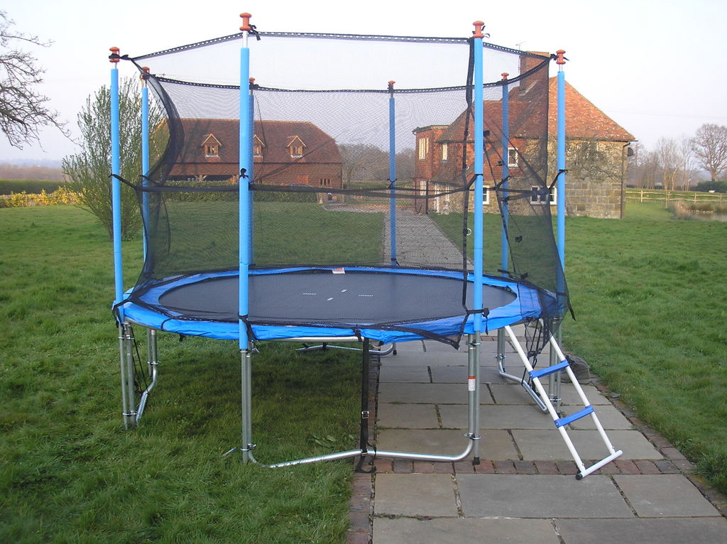 8_trampoline.jpg (1024×766)