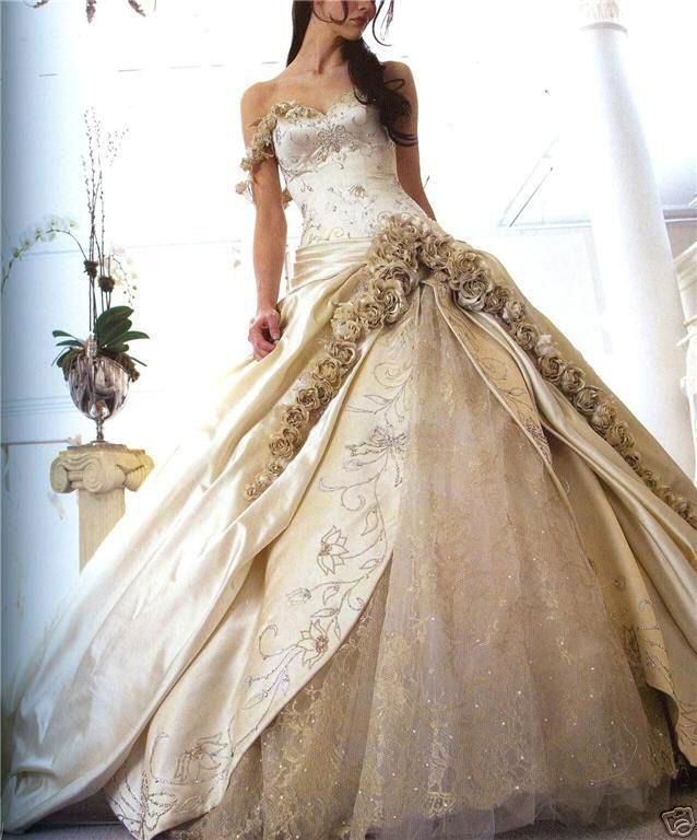 Wedding dress champagne