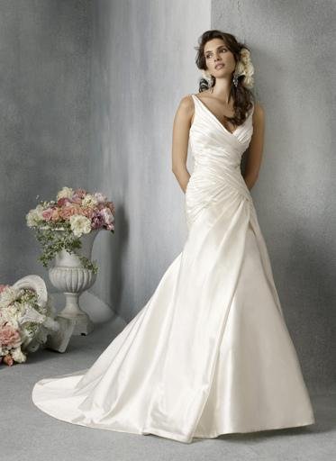 The Best Wedding Gown: Bridal Wedding Dress