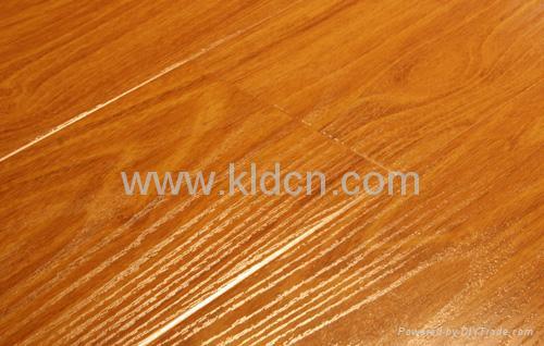 sell laminate wood flooring