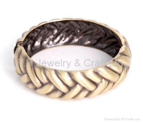 fashion bracelets/fashion bangles/silver bangle/bangles 3
