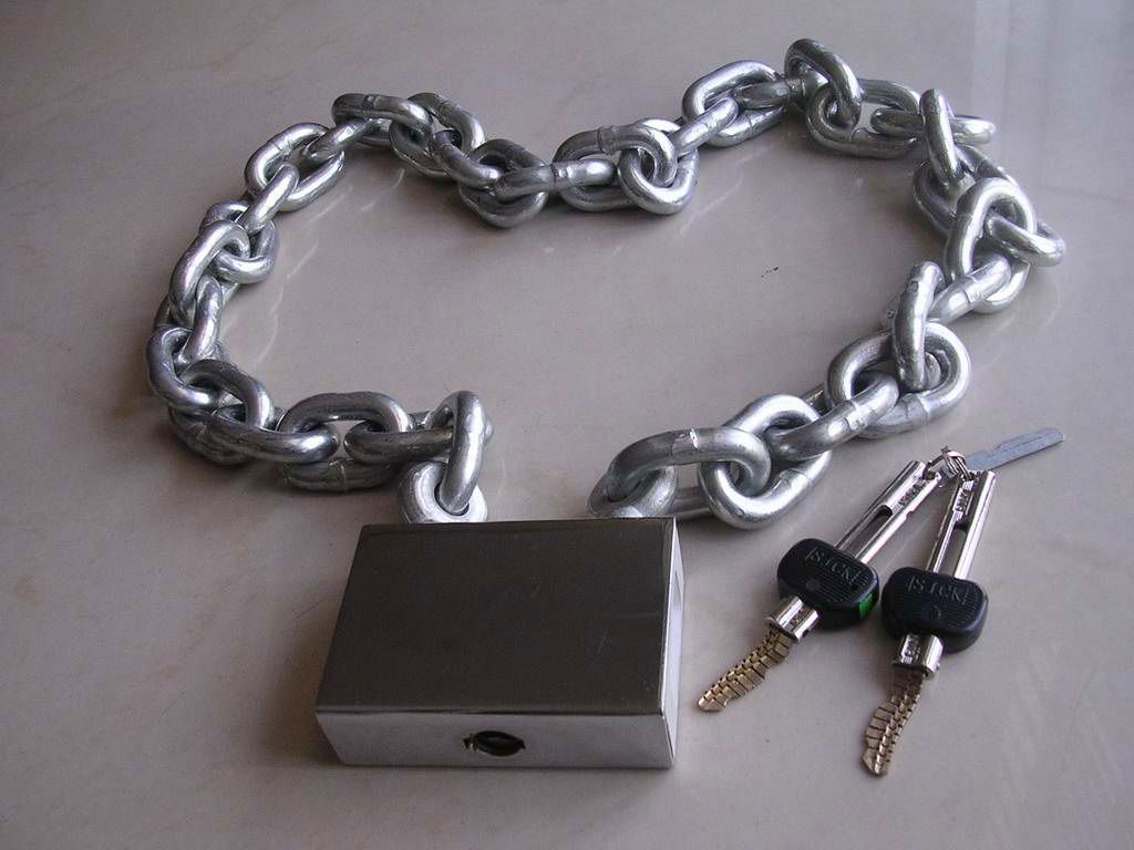 chain_lock.jpg