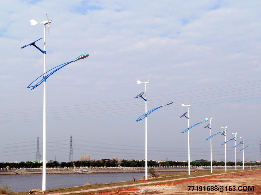 .风力太阳能路灯 - FD1.5-0.30\/10C - 风光互补型