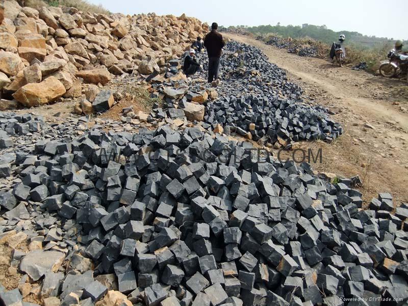 Black paving stone cobblestones Black paving stone cobblestones