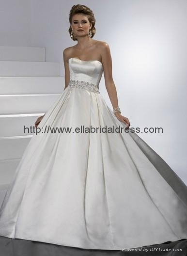 sweetheart ball gown satin wedding dresses with long train