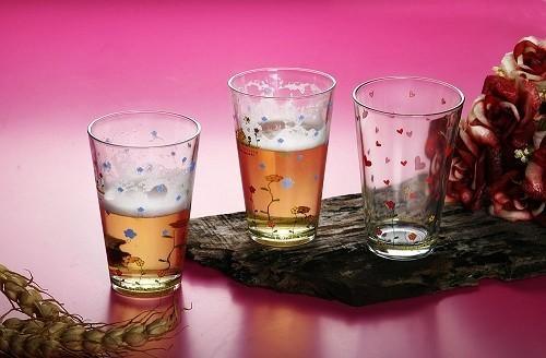 cups of water. cups ,water glasses