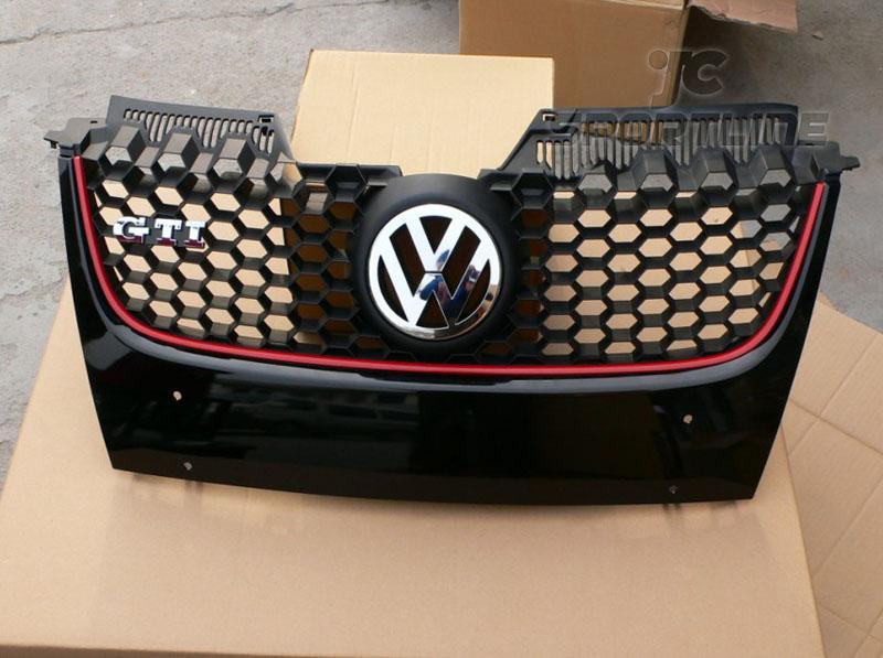 VW Golf 5 GTI Front bumper 3