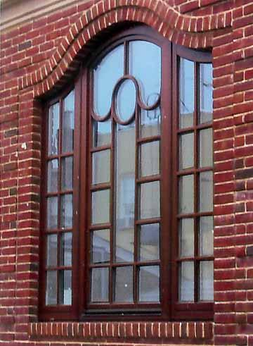 Wooden Doors And Windows