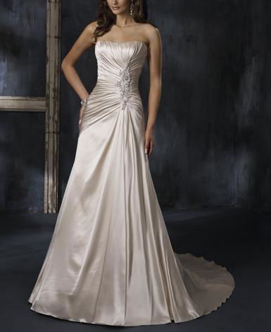    2010_wedding_dress_w