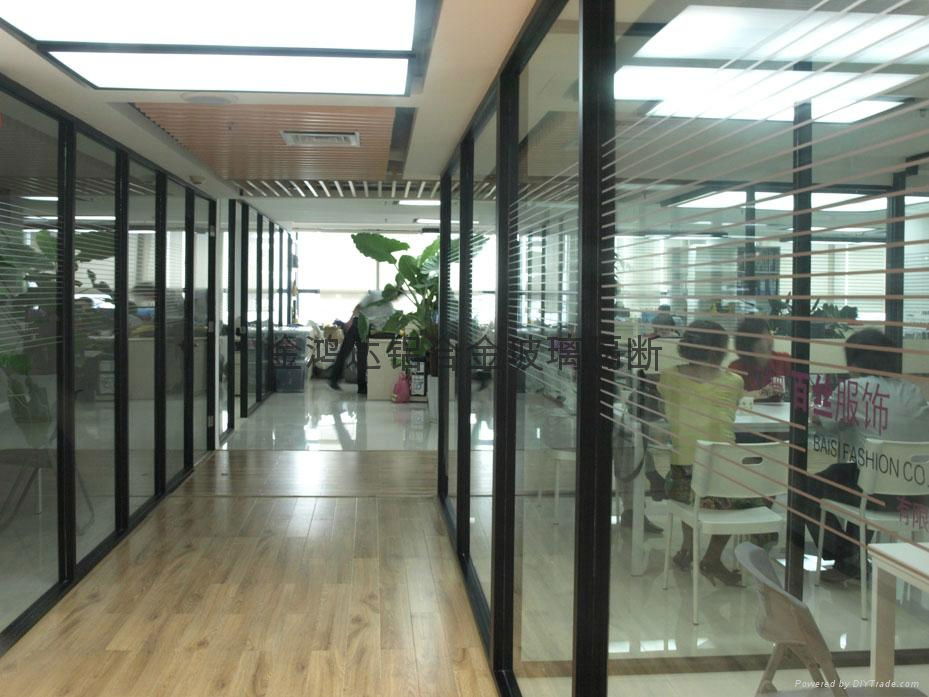 http://img.diytrade.com/smimg/1184835/26032038-916559-0/_aluminium_alloy_door_window_glass_partition/15be.jpg