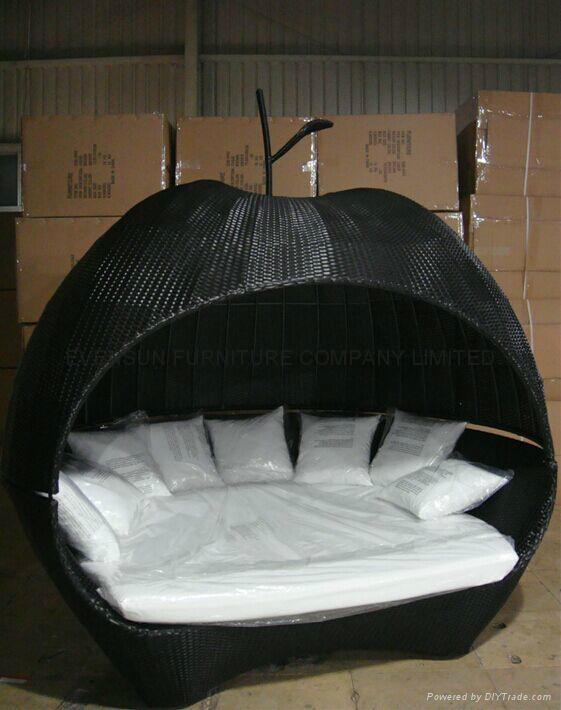 Rattan apple bed ESR21001 Evensun (China Manufacturer) Outdoor