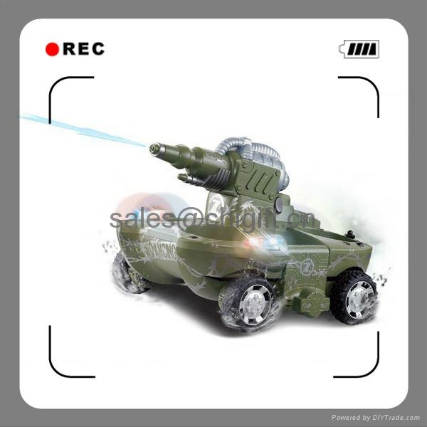 24883A RC Tank Radio Remote Control Amphibious Tank with water shooting