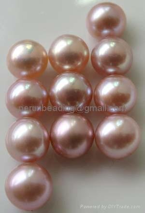 AAA freshwater button pearl 2