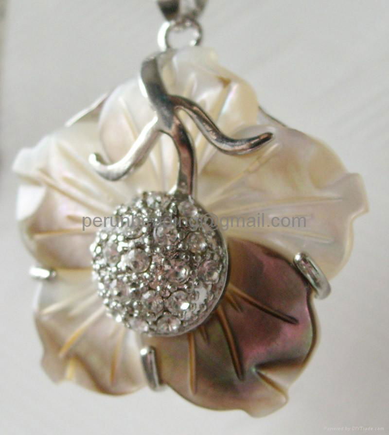 silver pendant with shell 4