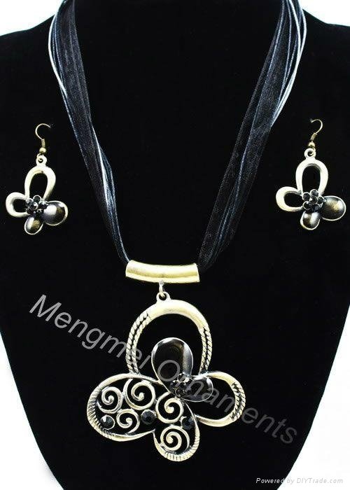 enamel pendant metallic jewelry sets 3