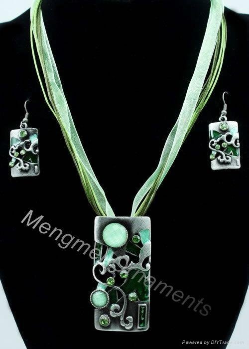 enamel pendant metallic jewelry sets 4