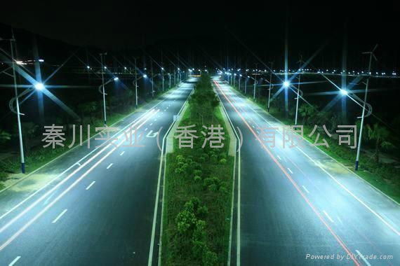 Solar/Wind hybrid generatin street lamp system 3