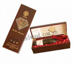 wooden wine box