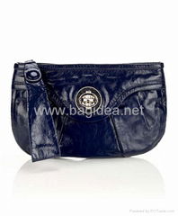 A5200 Twist-lock Clutches bag