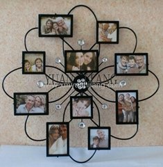 Flower-shaped photo frame 