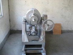 Pinenut Shelling Machine