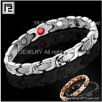 4IN1 Magnetic bracelets