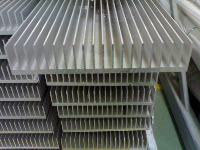 Aluminum Extrusion 2