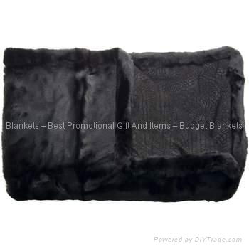 Luxurious Leather/Faux Fur Throw 