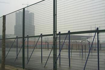 playground fences 2