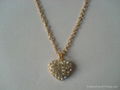 chain necklace with nice pendant 2